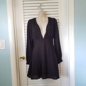 Lulu's black dress